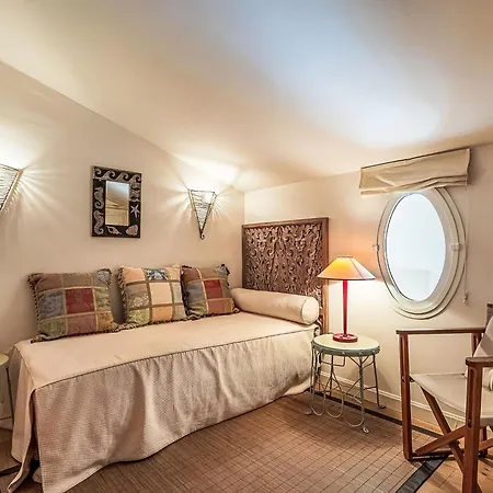 Village De Silhouette-6 By Interhome * Grimaud